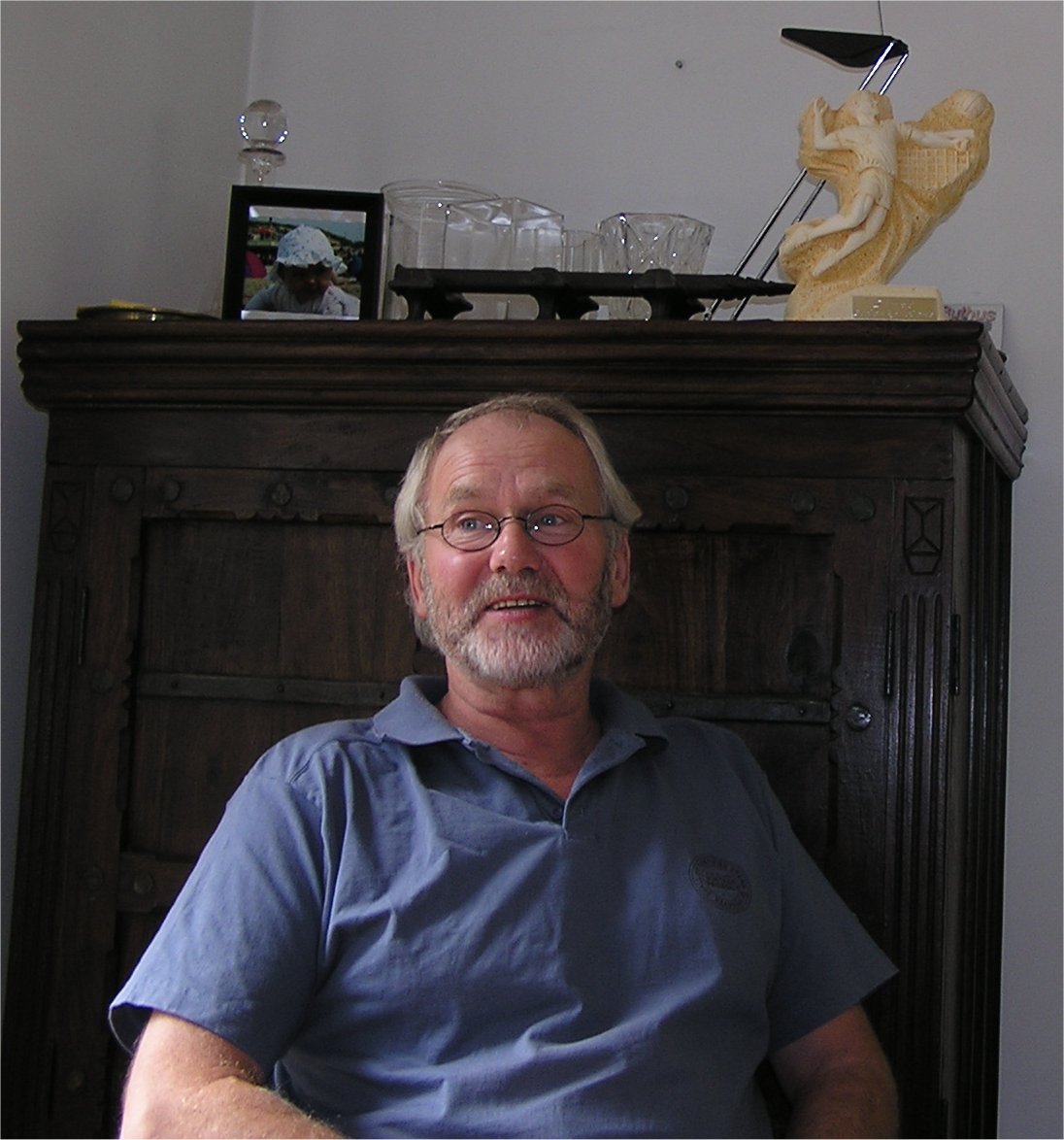 Hans Quant officieel erelid van Dinto