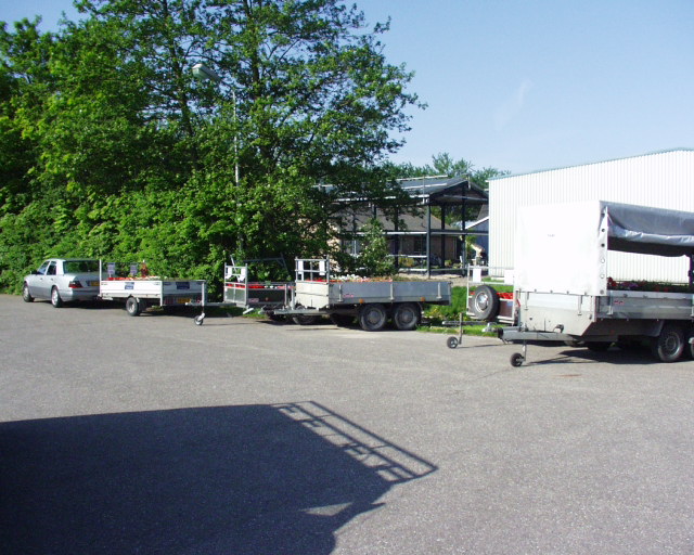 Sponsorcommissie zoekt dringend plantenverkopers !