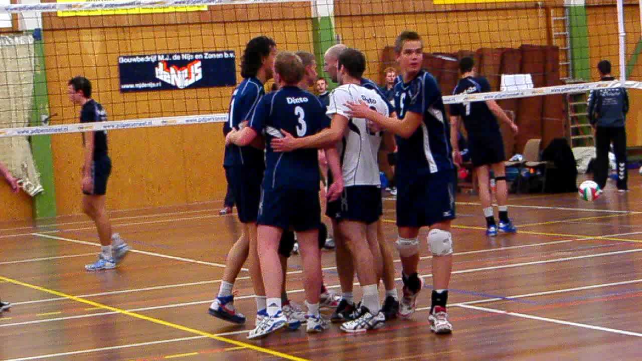 Matig duel De Nijs/Dinto H1