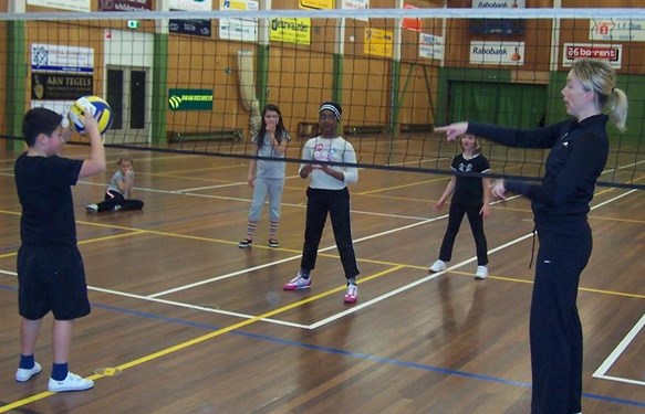 Ingrid geeft aanwijzingen