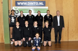 Merel met dames 1