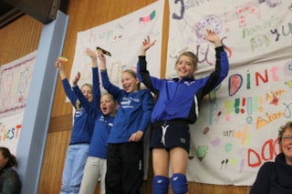 Supersupporters Dinto 7