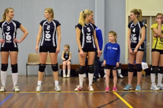 Suus met de Dinto-vrouwen