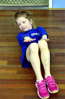 Suus doet de warming-up