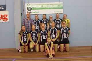 Isabel met de meiden van D1