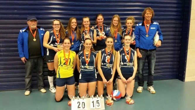 2015-03-22 Dames 4 kampioen