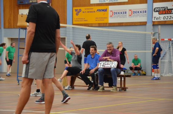 Iedereen werd ingezet om te tellen, hier de vader van Juliet Kor