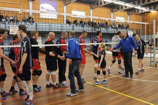 Juna tussen de ”grote” mannen