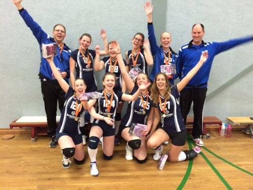 De meiden met trainers Ton en Co