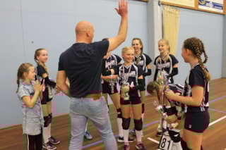 Meiden C2 kampioen 14-4-2018