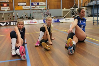 Maren en Riva met Misha