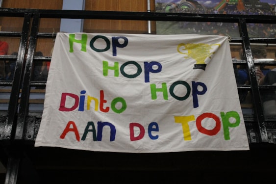 Natuurlijk weer een prachtig spandoek