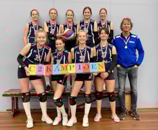 MC 2 kampioen 1e klasse 1e helft seizoen 2021-2022