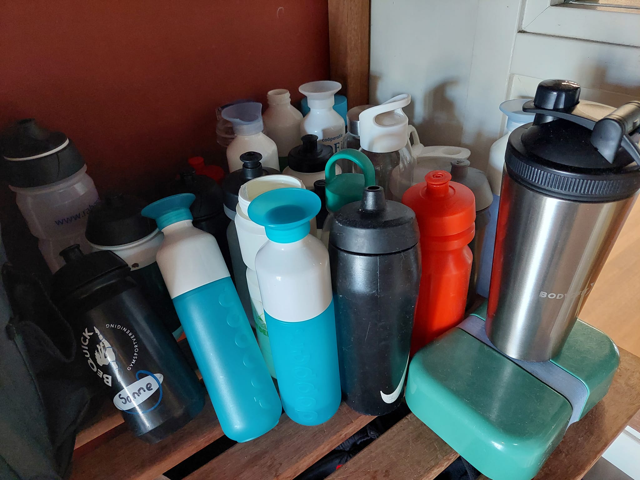 Gevonden voorwerpen in de sporthal