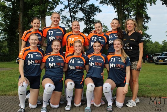 Dinto MA Top Doezum 2025