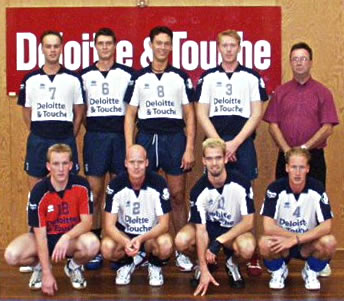 MANNEN D&T DINTO ONDERUIT TEGEN SVS